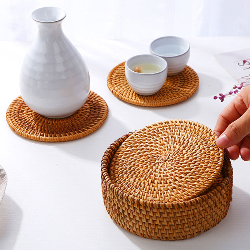 Round Rattan Coasters Insulation Placemats Cup Mats Table Padding Heat Resistant Woven Table Mat Kitchen Decoration Accessories