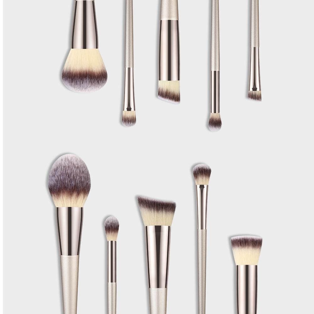 1PC Makeup Brushes Foundation Powder Blush Eyeshadow Concealer Lip Eye Make Up Brush Cosmetics For Face Beauty Make-up Tools New