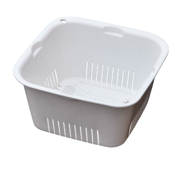 Plastic Colander and Kitchen Strainer