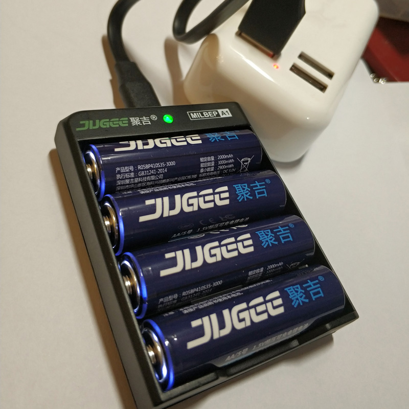 new JUGEE 2000mah 1.5v AA 3000mWh AAA 1000mwh usb rechargeable Li-polymer lithium AA usb battery