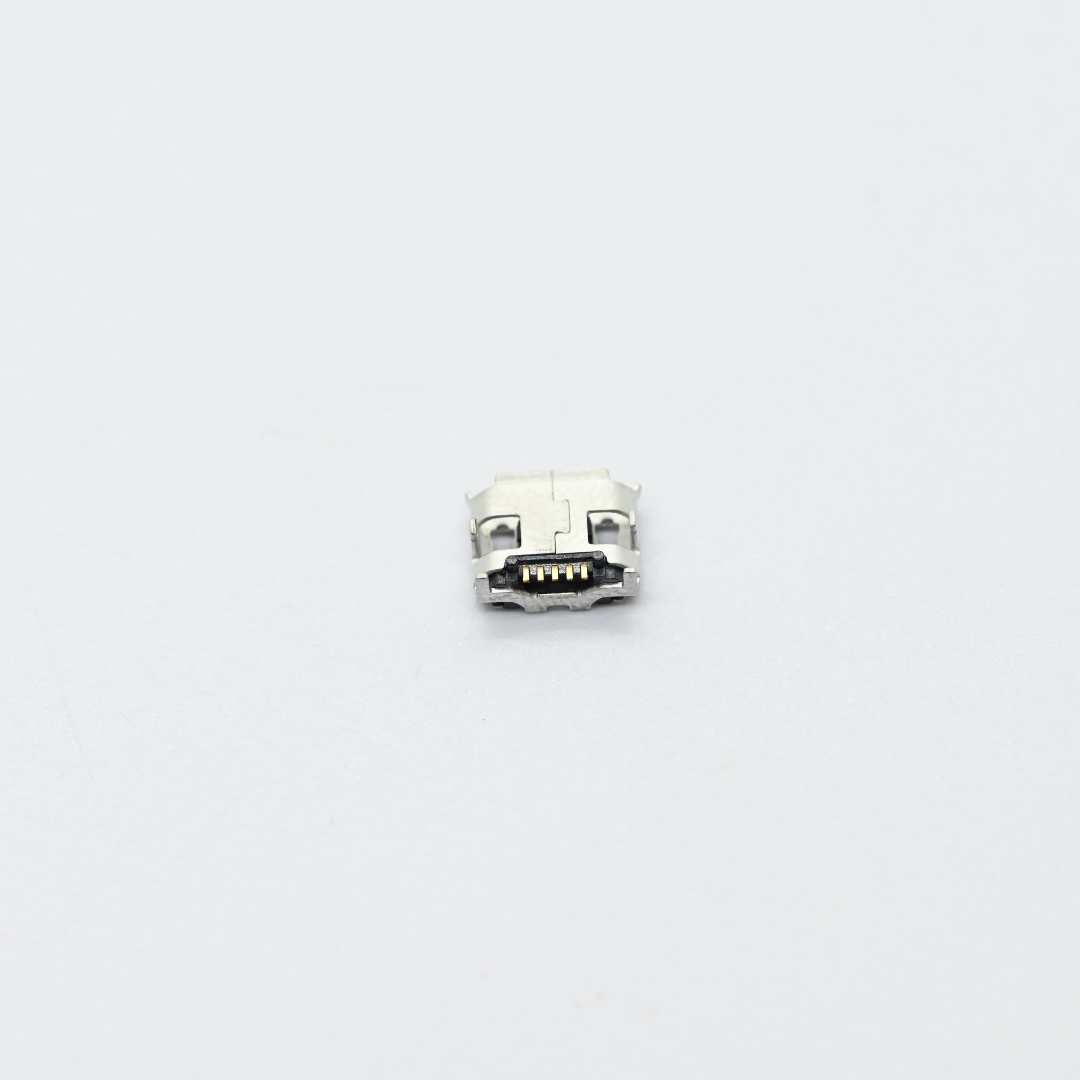 MUFM11-B-C-P-G0-X+MICRO USB 5P SMT (WITH 4 DIP SHELL)B TYPE（5）