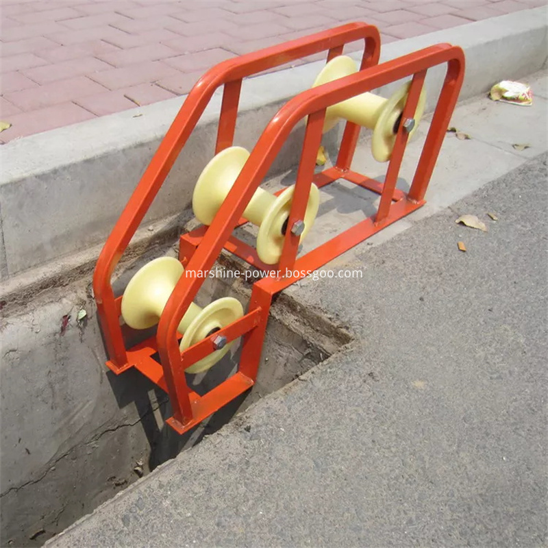 Trench Cable Roller03