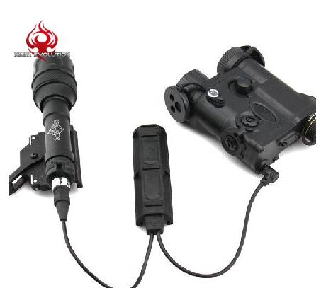 Night Evolution Softair PEQ Remote Dual Switch 2 Plug Military Pressure Pad Switch For PEQ M3X Tactical Airsoft Flashlight