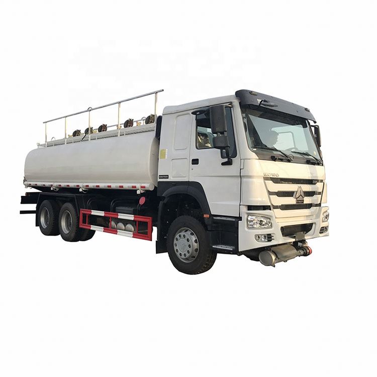 Sinotruk Howo 336Hp Oil Tank Truck ZZ1257N4641W