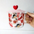 W&G Simple and lovely milk smiling sister glass cartoon cup breakfast cup girl heart strawberry drink cup heatproof cup