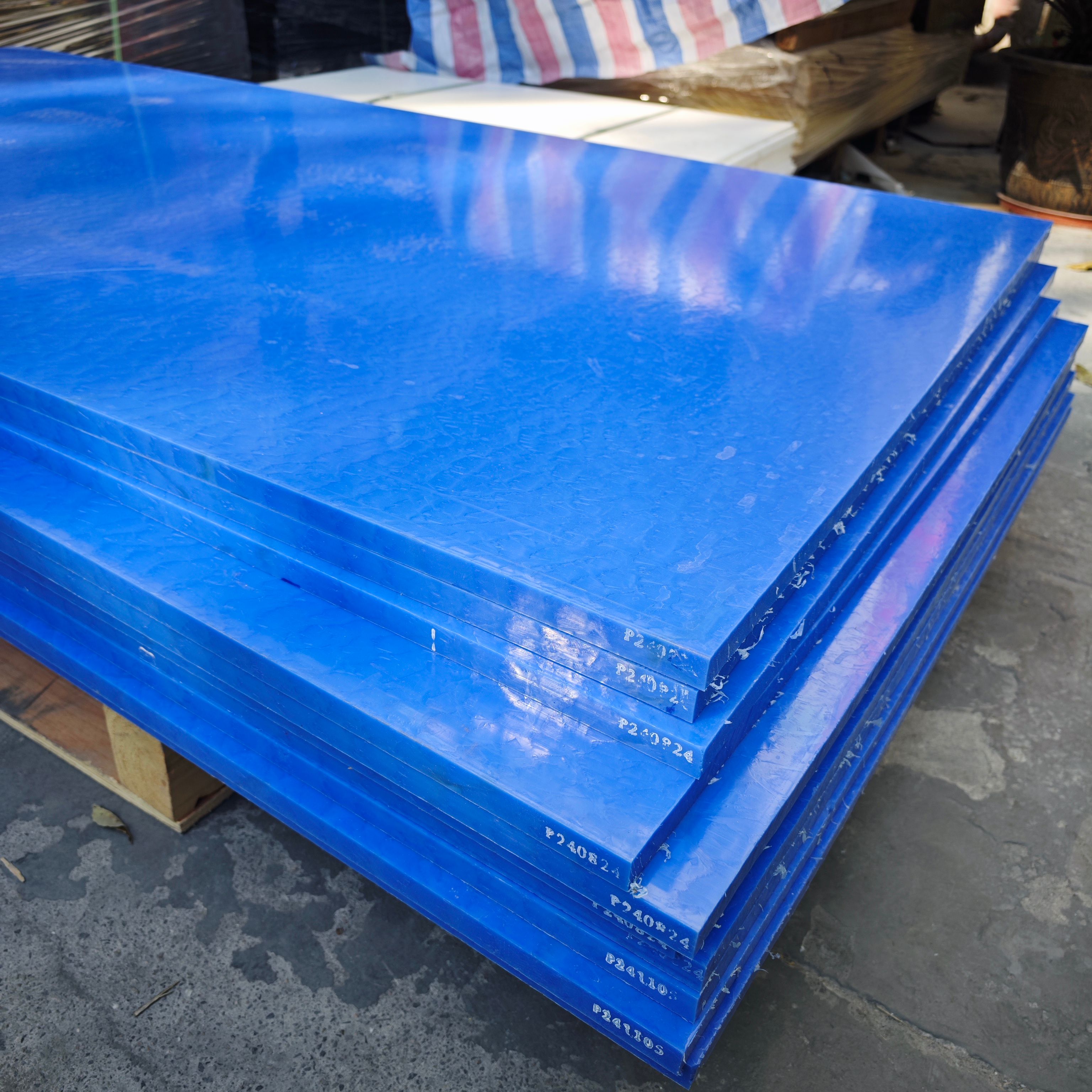 Blue Nylon (2)