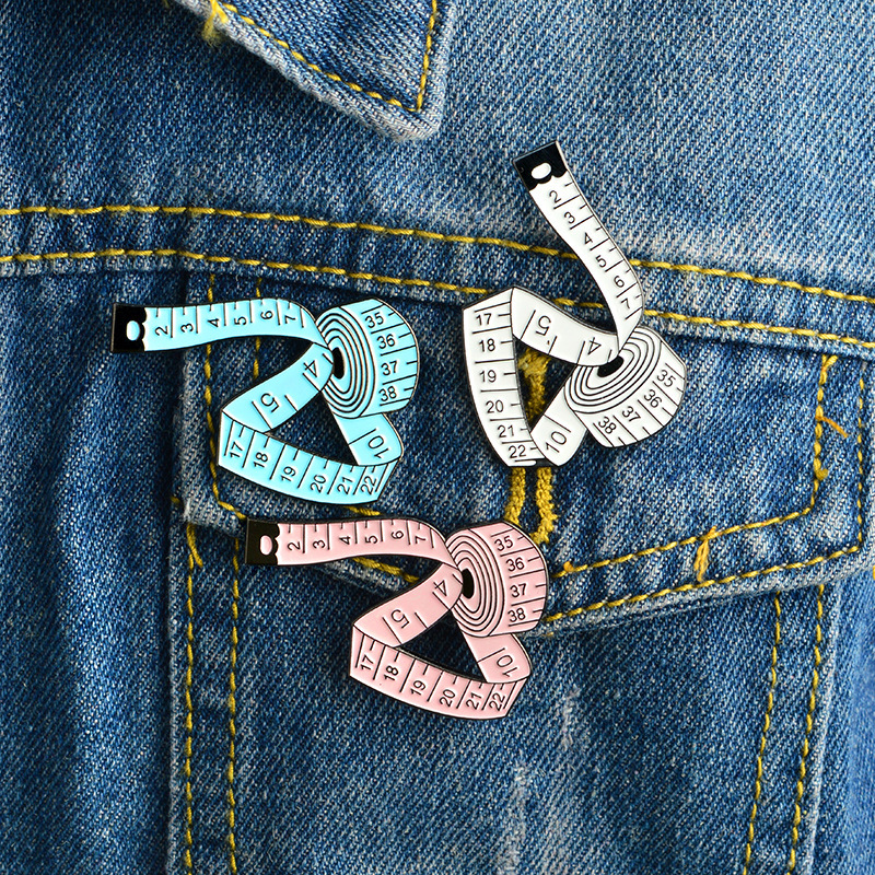 1pcs tape sewing pattern metal badges fashion jewelry enamel brooch badge pin button on cute badge CP2043