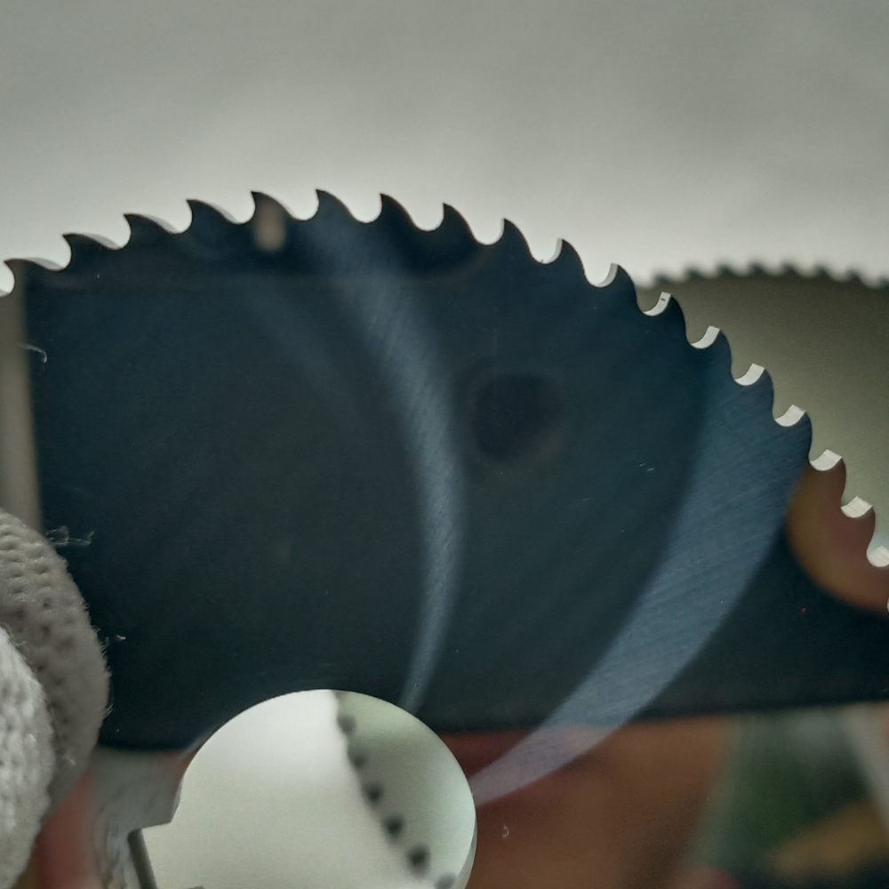 Carbide saw blade