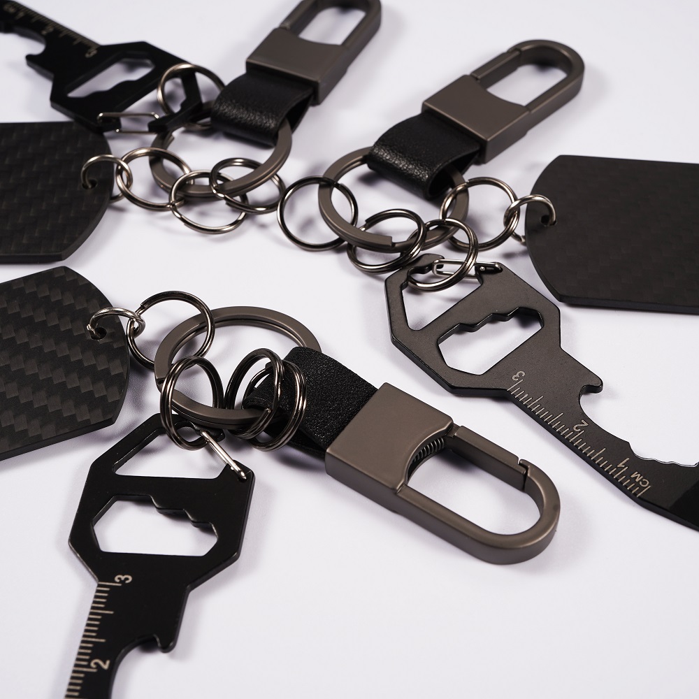 black carbon keychains