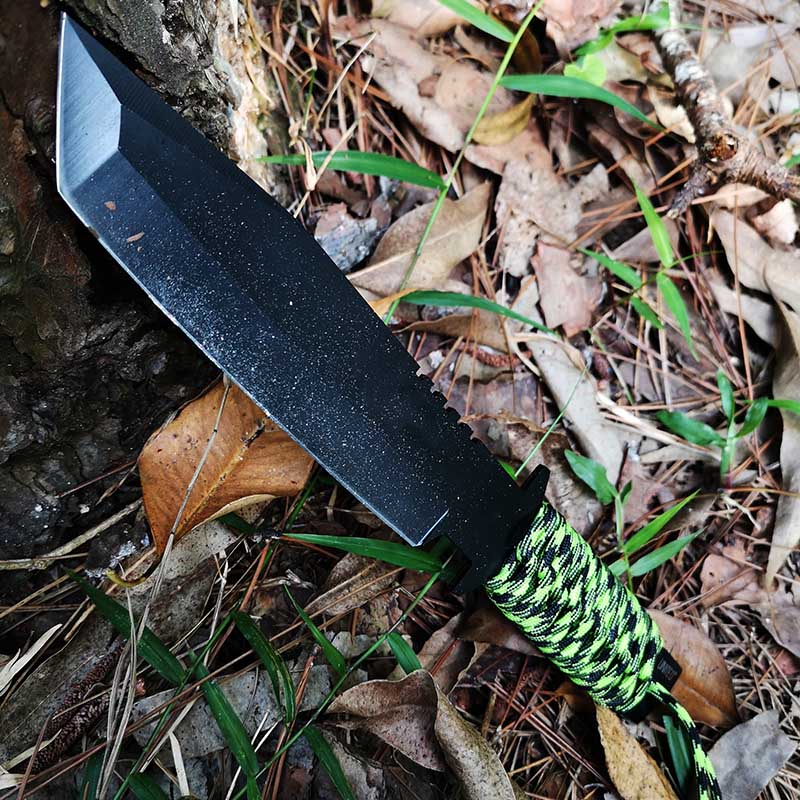 Outdoor Axe Tactical Chopper Stong Balde Paratrooper Rope TOP Straight Knife , with Nylon Sheath