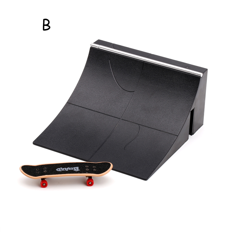 Training Games Scene Finger Skating Board with Ramp Parts Track Kids Toys Gift kate Park Fingerboard Mini Skateboard Toys