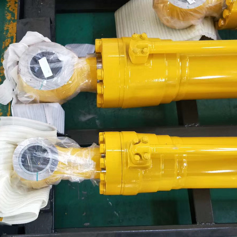 PC200 PC220 Excavator hydraulic bucket cylinder 206-63-X2130