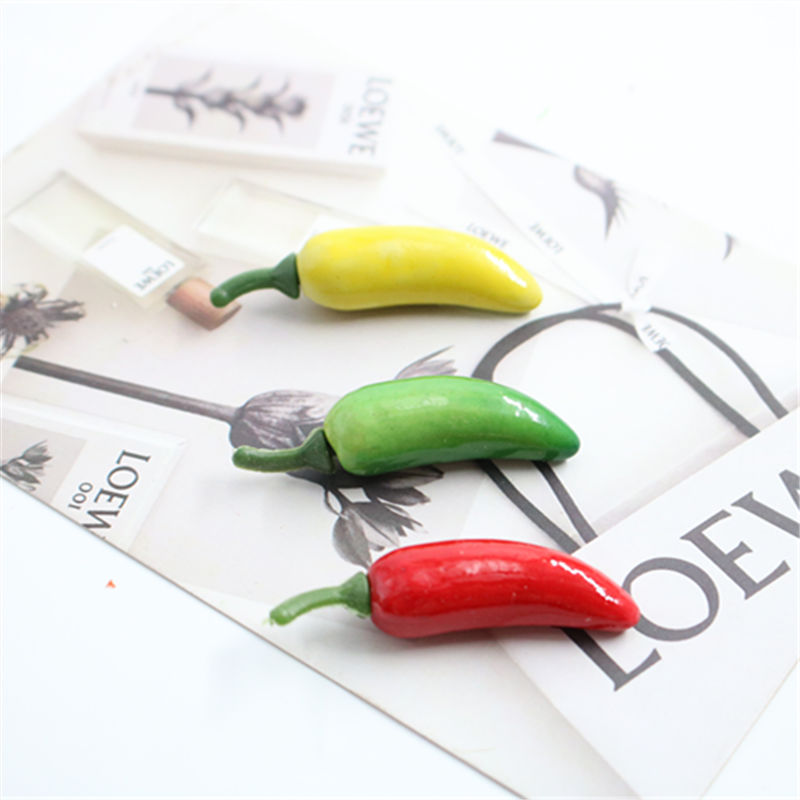 10 PCS Artificial Plastic Simulation Chili Pepper Plants Corsage Putting Fruit Vegetables For New Year's Home Decoration