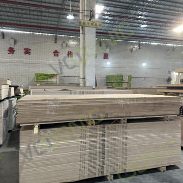 Melamine Plywood Board Eucalyptus Wood Core Plywood Board