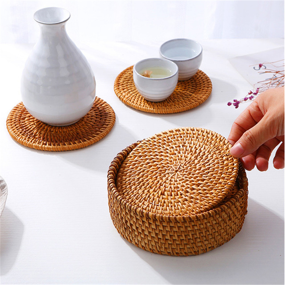 Round Natural Rattan Coasters Insulation Placement for Mugs Cup Handmade Bowl Mat Table Decoration Desk Accessories Organizer