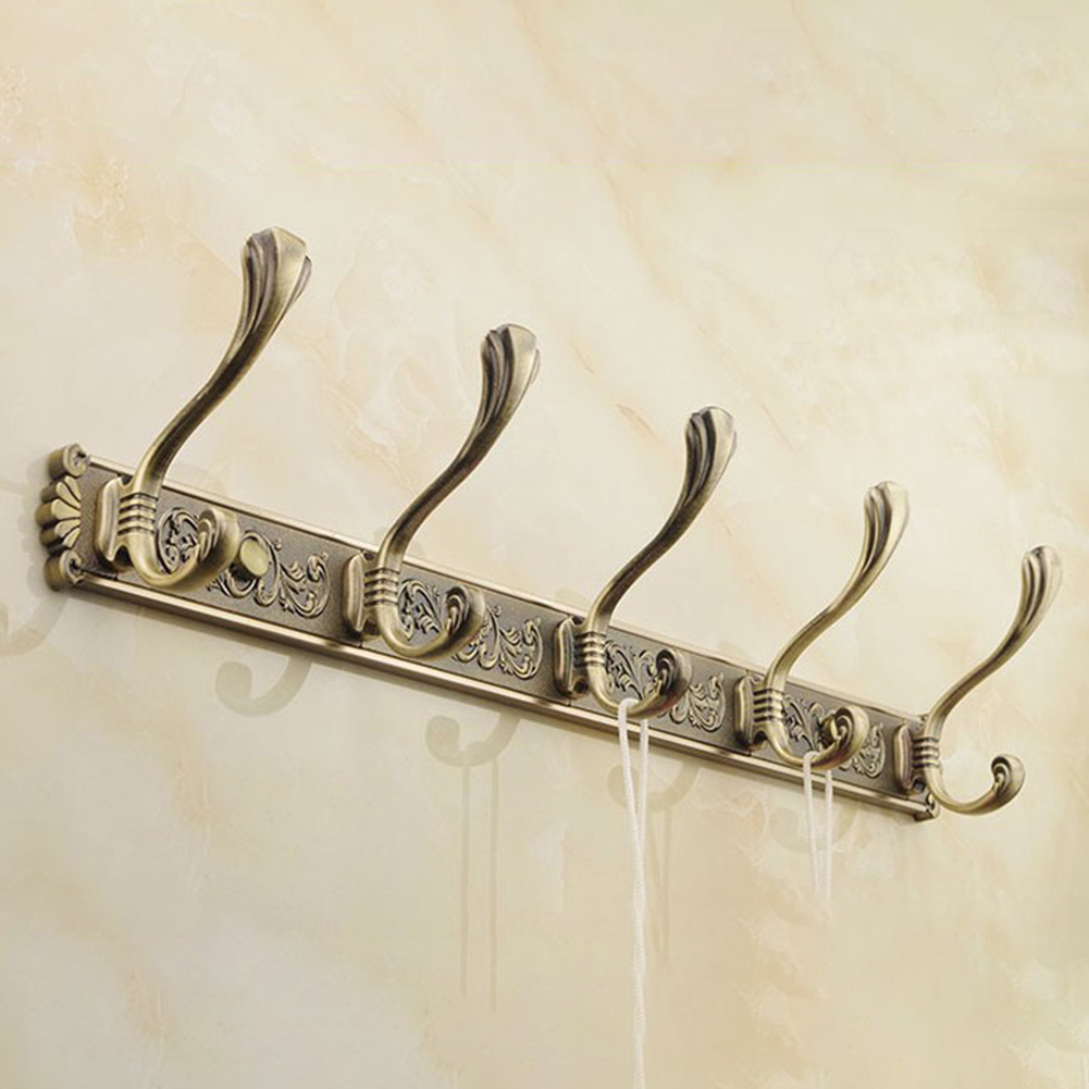 2020 Luxury Robe Hanging Hook Wall Mount Hanger Bathroom Decorative Coat Clothes Rack Hanger Home Accessories