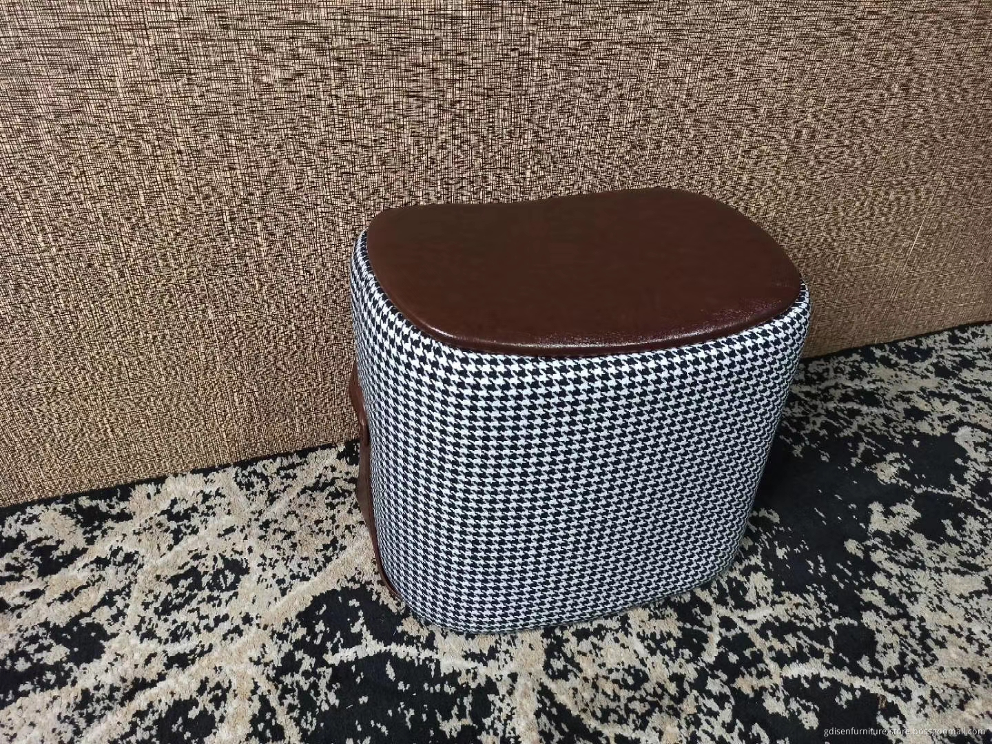 Leather Fancy Ottoman Stool for Interior Design