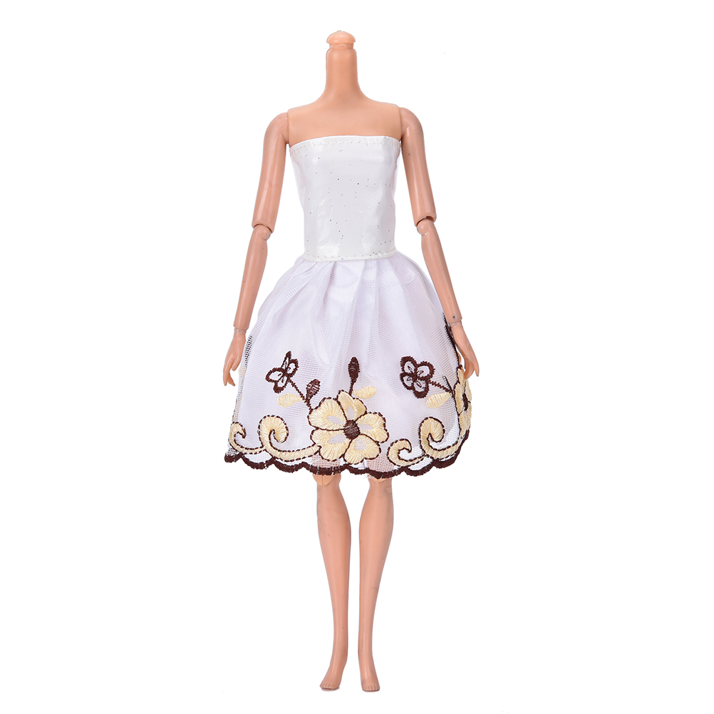 1 Pcs White Strapless Mini Handmade Embroidery Flower Dress For Doll Clothing High Quality