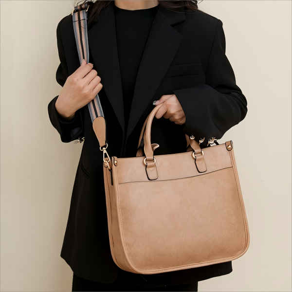 trendy daily use handbag for women