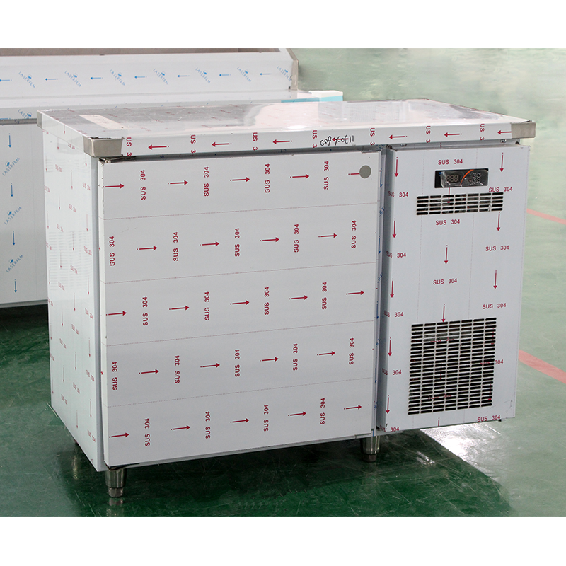 single solid door worktop freezer