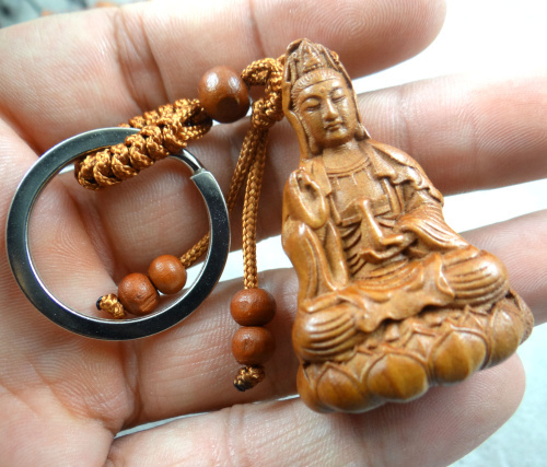 Mahogany Three-dimensional Engraving Key Chain Lifelike Pendant Key Ring Jewelry Gift For Car Accessories F90