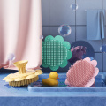 1Pcs Baby Shower Brush Creative Sunflower Shape Baby Bath Brushes Multifunctional Silicone Baby Shampoo Massage Brush Hair Wash