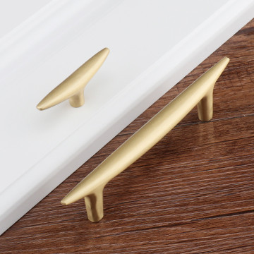 High Quality Copper Cabinet Knobs and Handles Kitchen Door Handle Gold Drawer Pulls Handles for Furniture