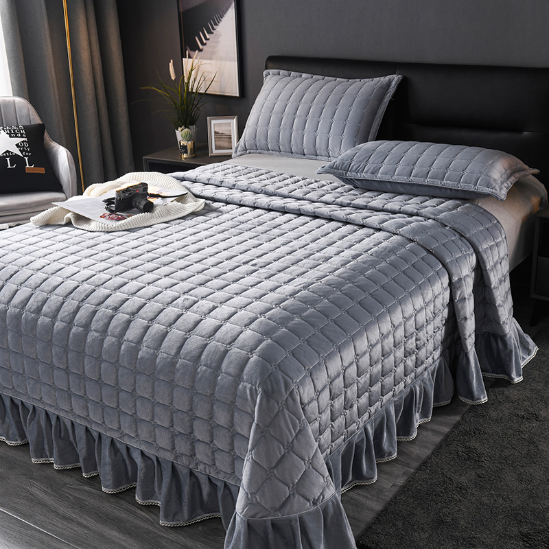 Gray Green Blue Red Solid Color Crystal Velvet Fleece Quilted Ruffle Bedspread Coverlet Bed Cover Set Bed Skirt/Sheet Pillowcase