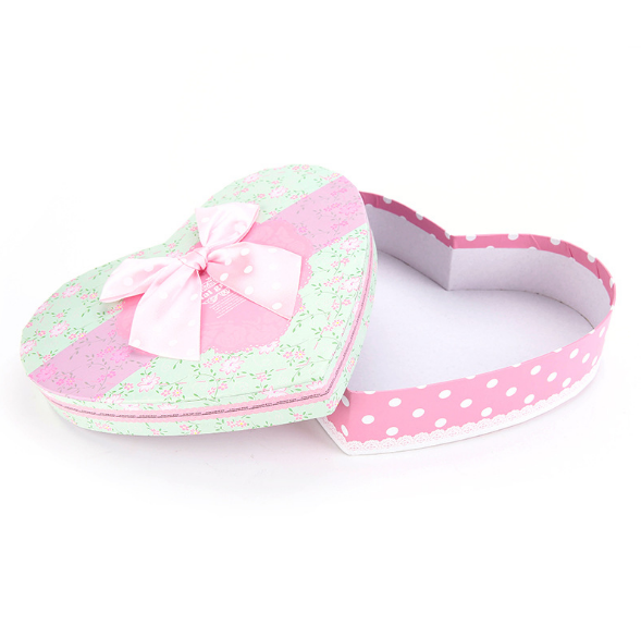 Heart Shape Candy Box