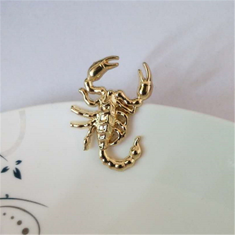 Exaggeration Badges Purple Scorpion Brooches For Women Sexy Jewelry Enamel Esmalte Insect Centipede Brooch Hijab Pins Bijoux