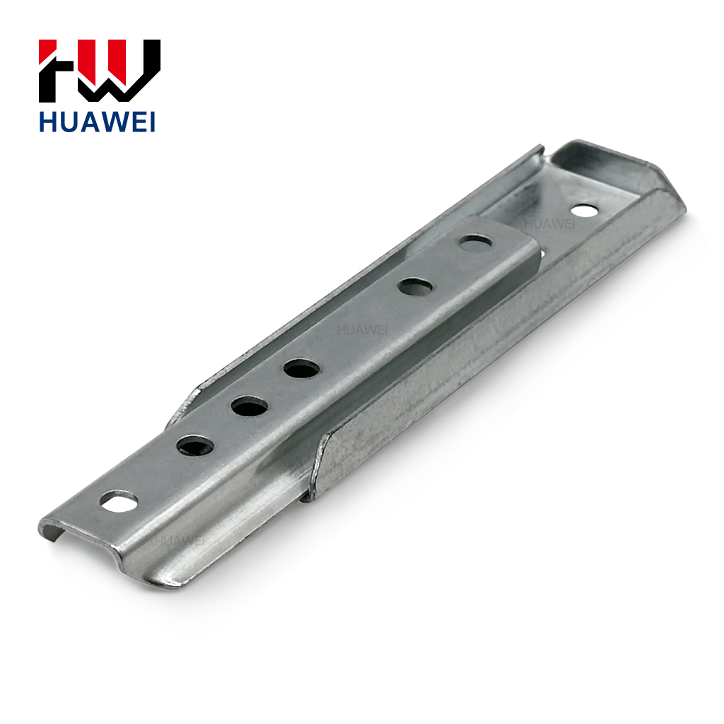 Sofa connection plug hinge