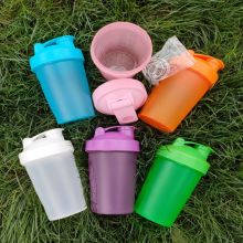 400ML Sport Shaker Bottle Plastic Powder Mixing Bottle Sport Fitness Shaker Outdoor Portable Bar Drinkware With Stirring Ball