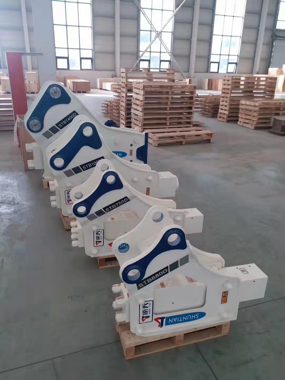 Light Duty Hydraulic Breaker