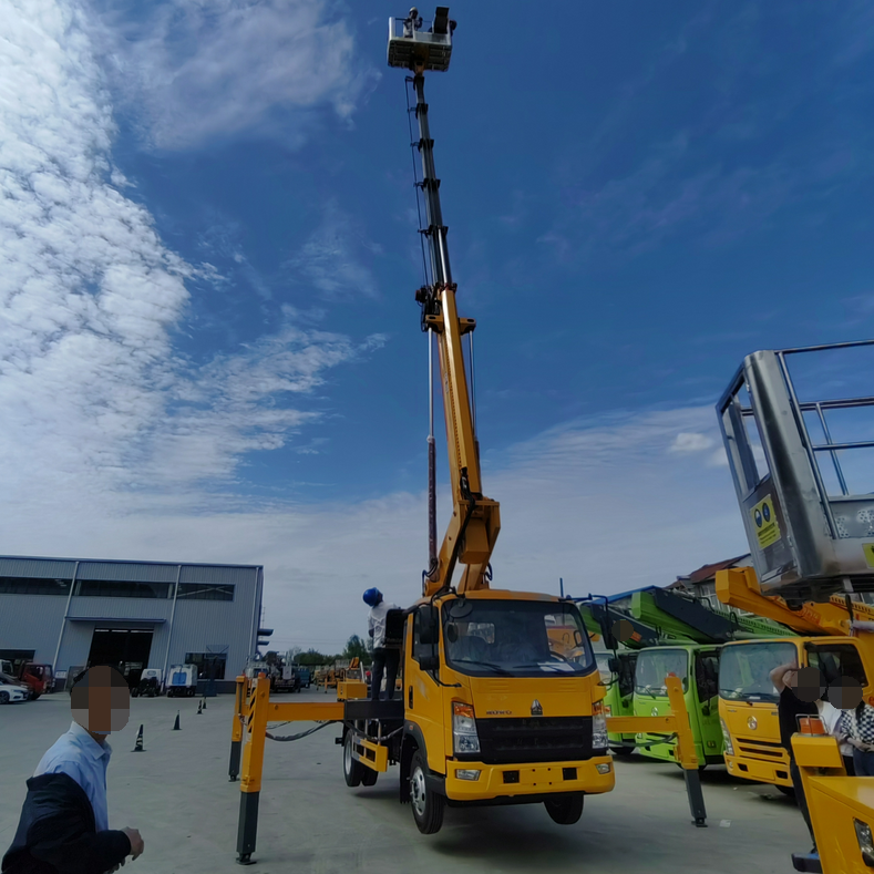 30m high altitude work truck (2)
