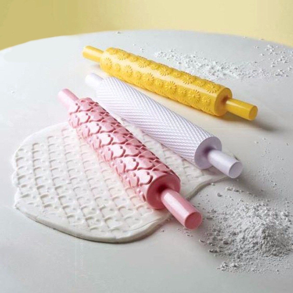 1 Pcs Rolling Pin Different Patterns Baking Tools Fondant Embossed Mold Cake Decorating Tool DIY Baking Accessoring Pink Yellow
