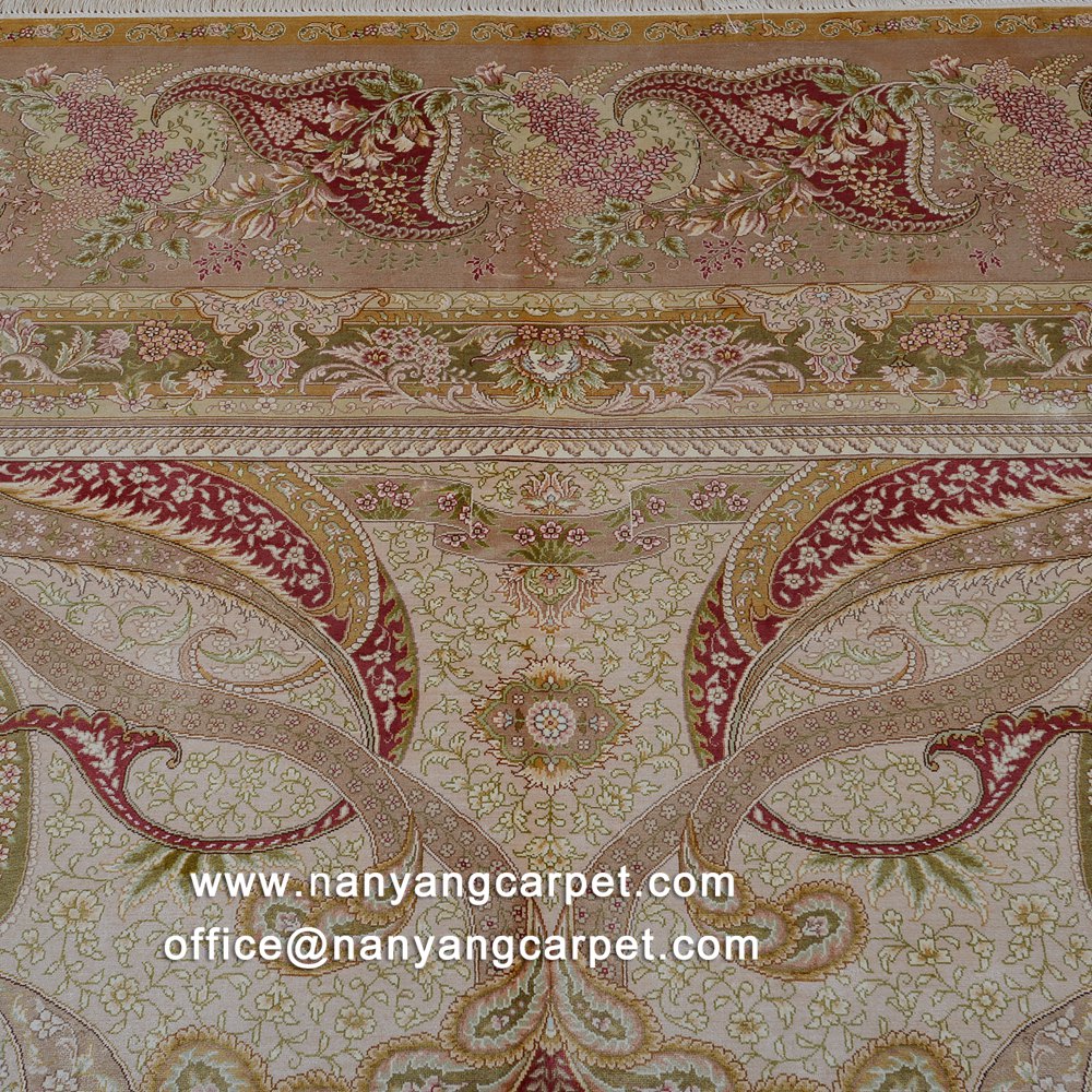 Floral design Kashmir carpet