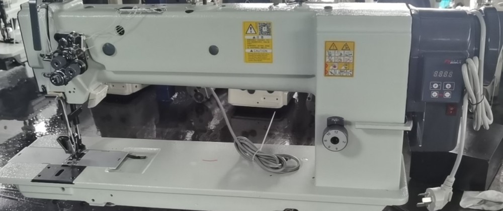 HM-4400HL Hot Sale Double Needle Industrial Sewing for Car Mat and Tape on Upper Car Mat Long Arm Machine (6)