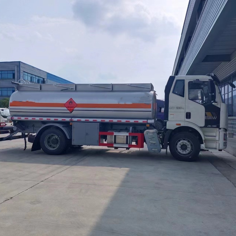 oil tanker truck for sale