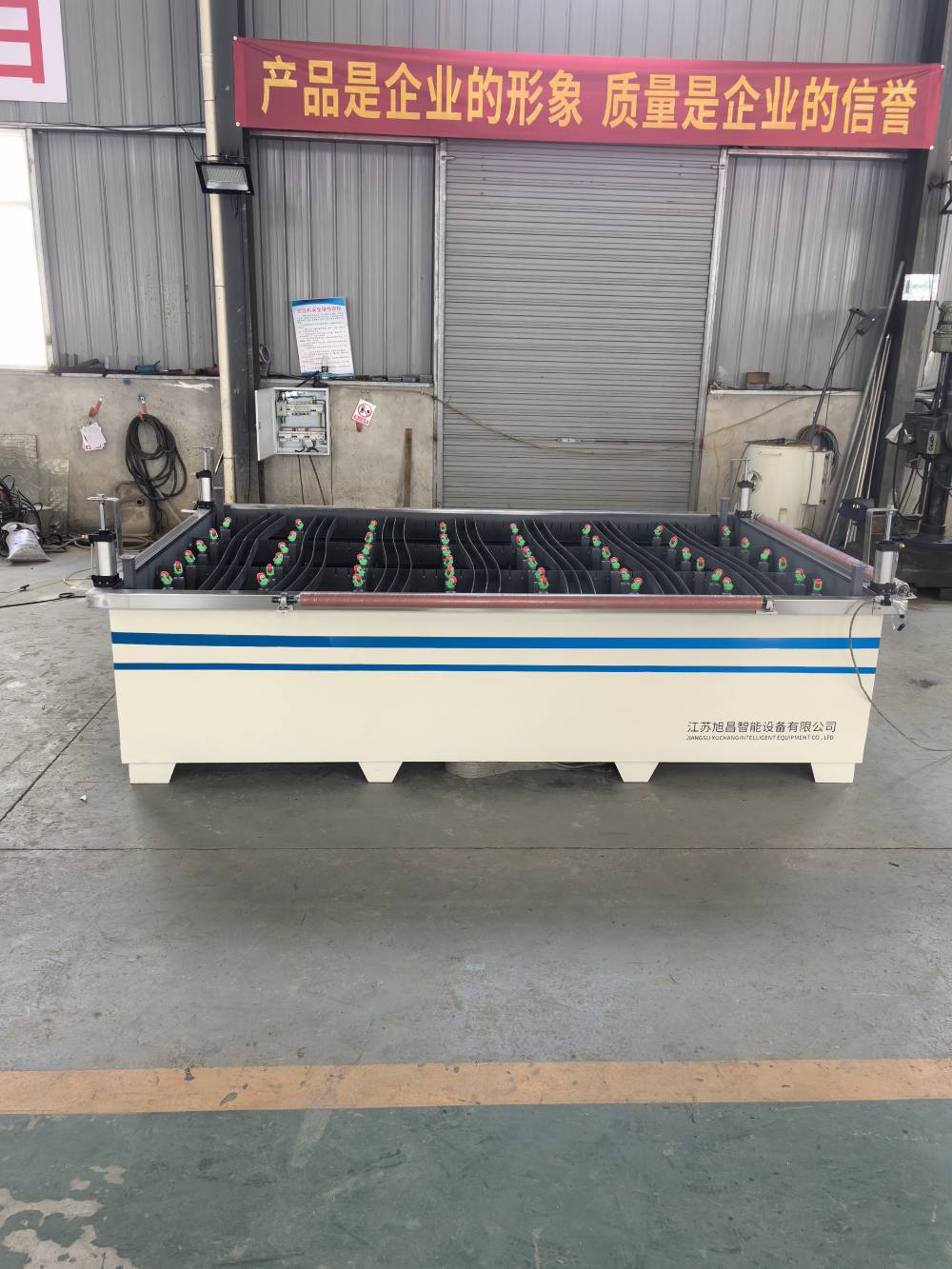 Roller water tank