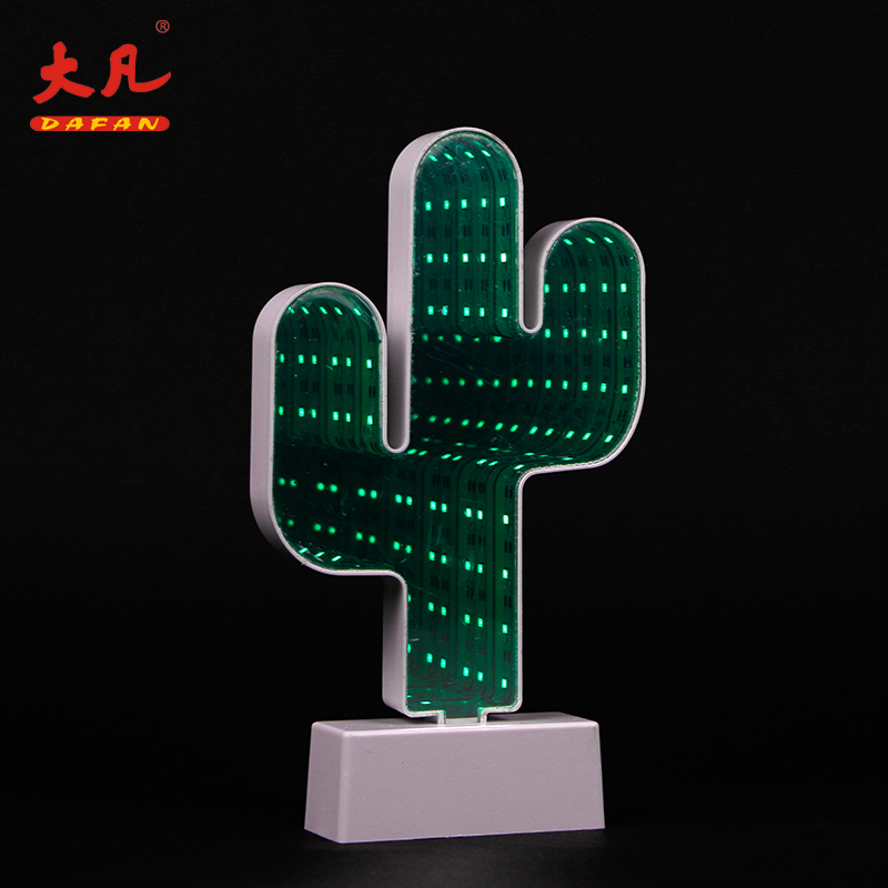 22CM Battery Power Cactus Shaped Decorative Led Infinity 3D Mirror Tunnel Lamp