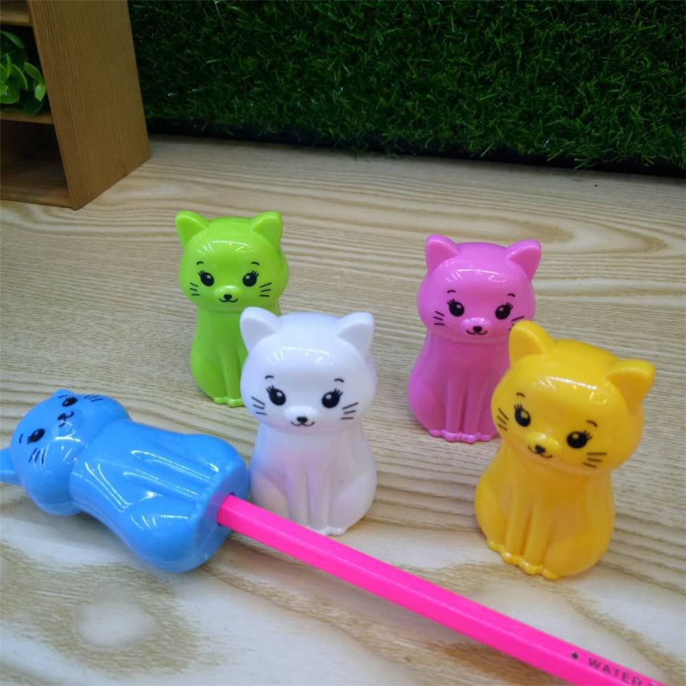 5pcs Cute Cartoon Cat Pencil Sharpeners Kawaii Portable Manual Pencil Cutter Knife Kids Praise Supply School Office Stationery