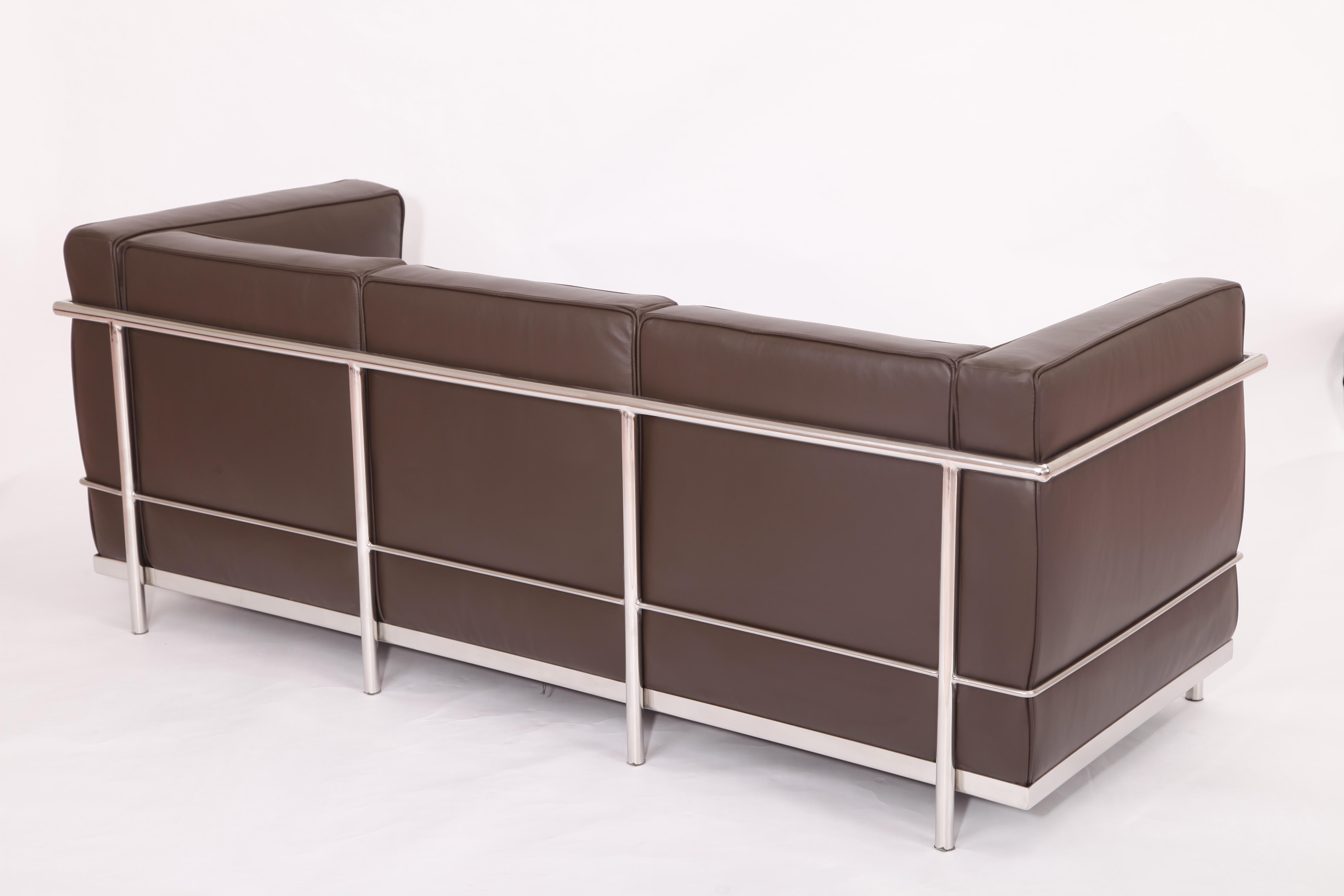 LC2 modern leather sofa