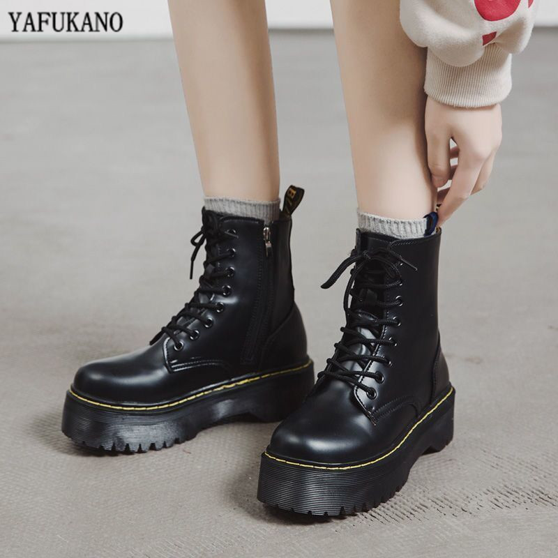 Size35-40 Chunky Motorcycle Boots For Women Autumn 2020 Fashion Round Toe Lace-up Combat Boots Ladies Shoes