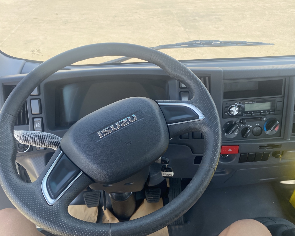 dump truck of ISUZU