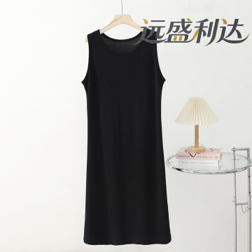 Flowy Women's Sleeveless Midi Dress with Belt