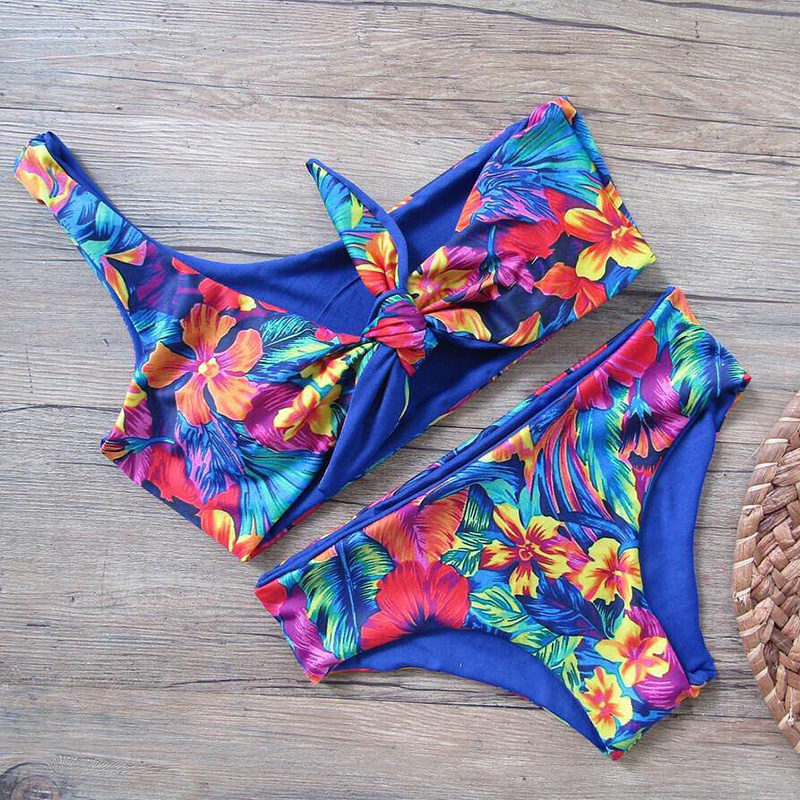 Ruffled Bikini Set 2020 Sexy Flounce Biquini Swimwear Women Swimming pants Swimsuit Floral Beachwear V-neck Bathing Suit