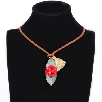 1PC Fashion Fresh berry fringed Necklace Trendy Handmade Leaves pendant Necklace Children Girl Jewelry Gift