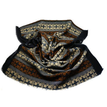 High Quality Readymade Printed Worst Wool Scarf Stock