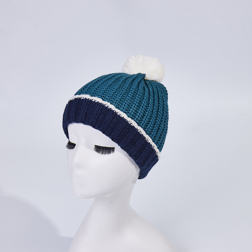Cf M 0051 Knitted Hat 14