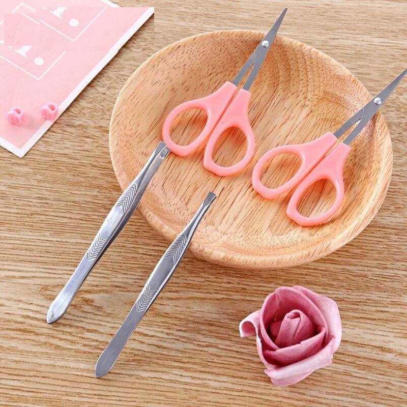 2pcs/set New Professional Nail Scissor Eyebrow Nose Eyelash Cuticle Scissors Curved Pedicure Eyebrow Tweezer Makeup Scissors